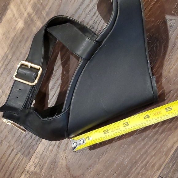 Jessica Simpson black wedge heels - Picture 6 of 8